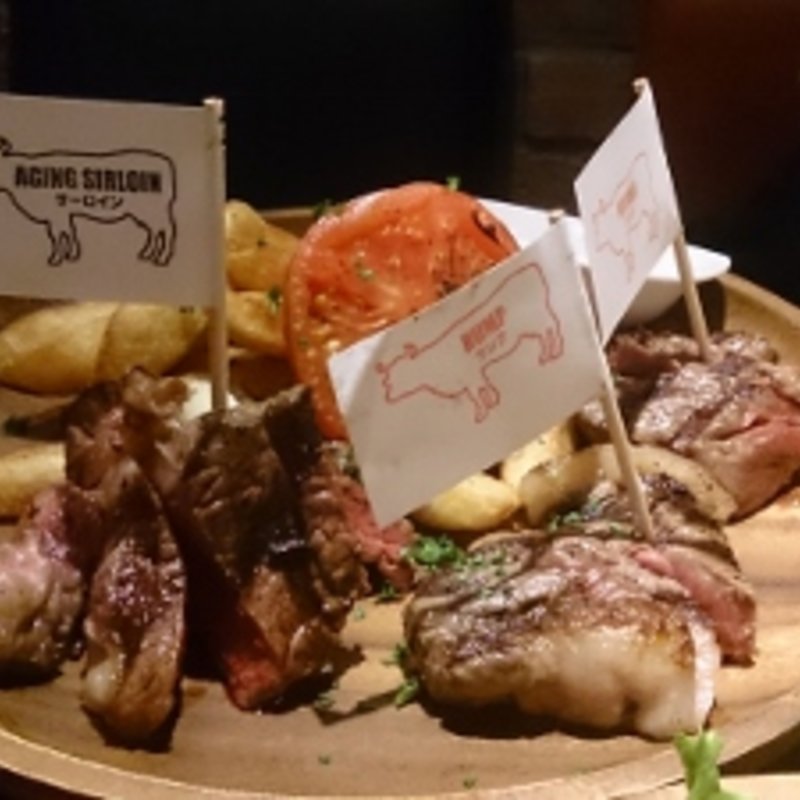 熟成肉3種盛り合わせ（サーロイン・ミスジ・ザブトン）(ザ・エイジングハウス1795 堂島店 （Ｔｈｅ Aｇｉｎｇ Ｈｏｕｓｅ）)