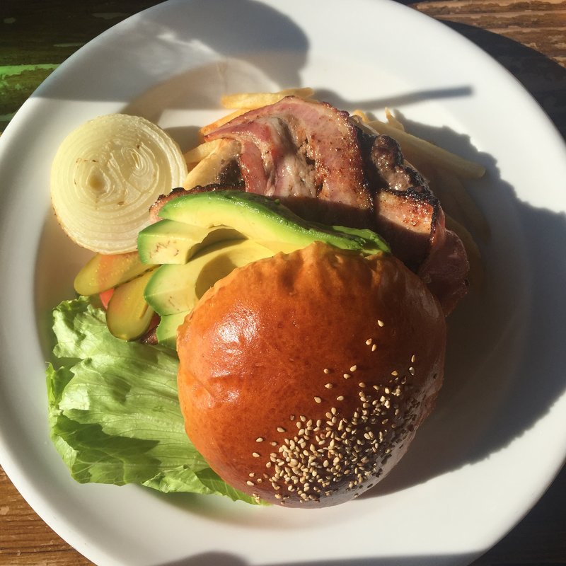 ベーコンアボカドバーガー(シードレスバー)