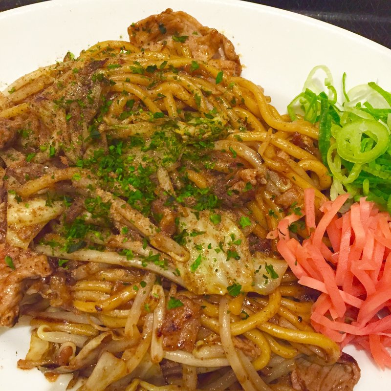 豚こま焼きそば(イクスピアリ・キッチン 江戸屋 )