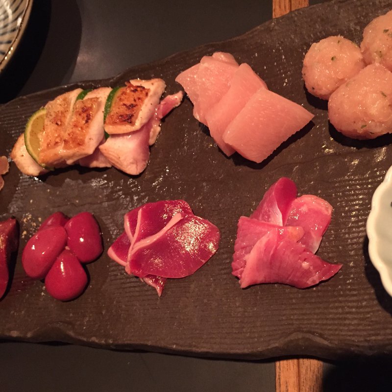 お造り盛り合わせ(焼鳥 やまね )