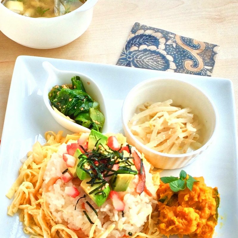 ちらし寿司セット(丘の上 C-flat （シー フラット）)