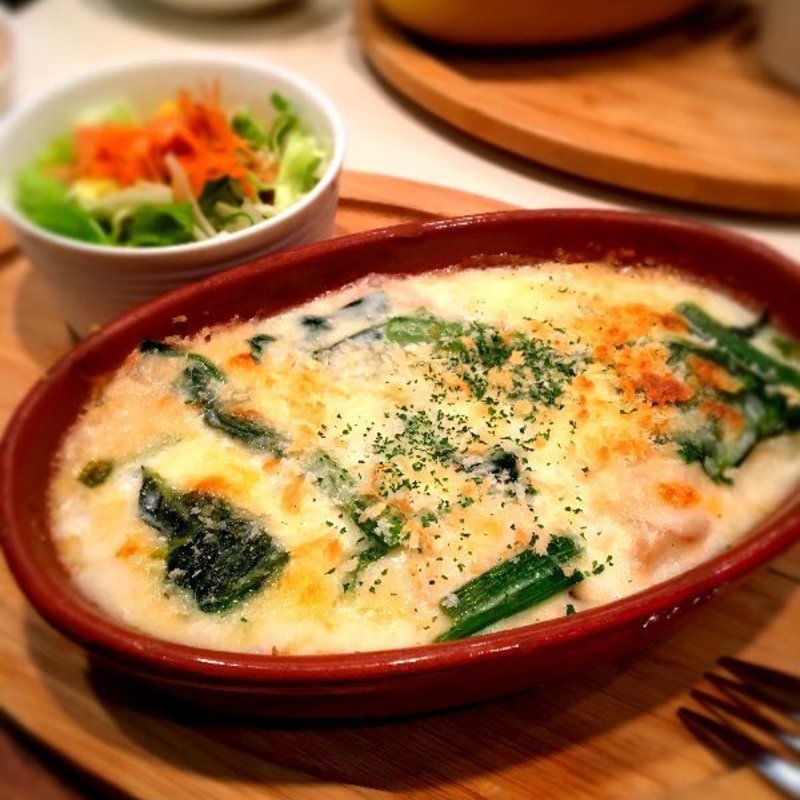 カキのグラタン(炭火伊酒屋フォルトゥーナ)