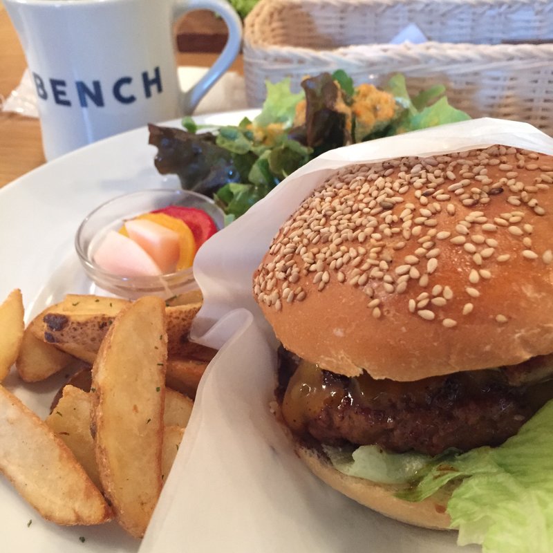 ベンチバーガー(ベンチ コーヒー)