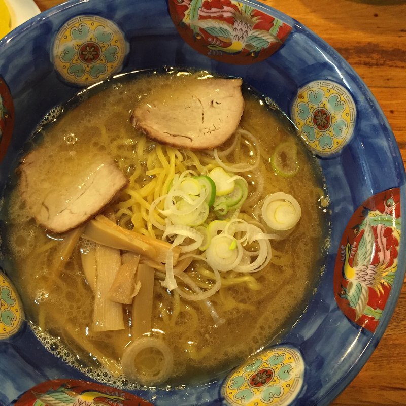 醤油ラーメン(めんばり)