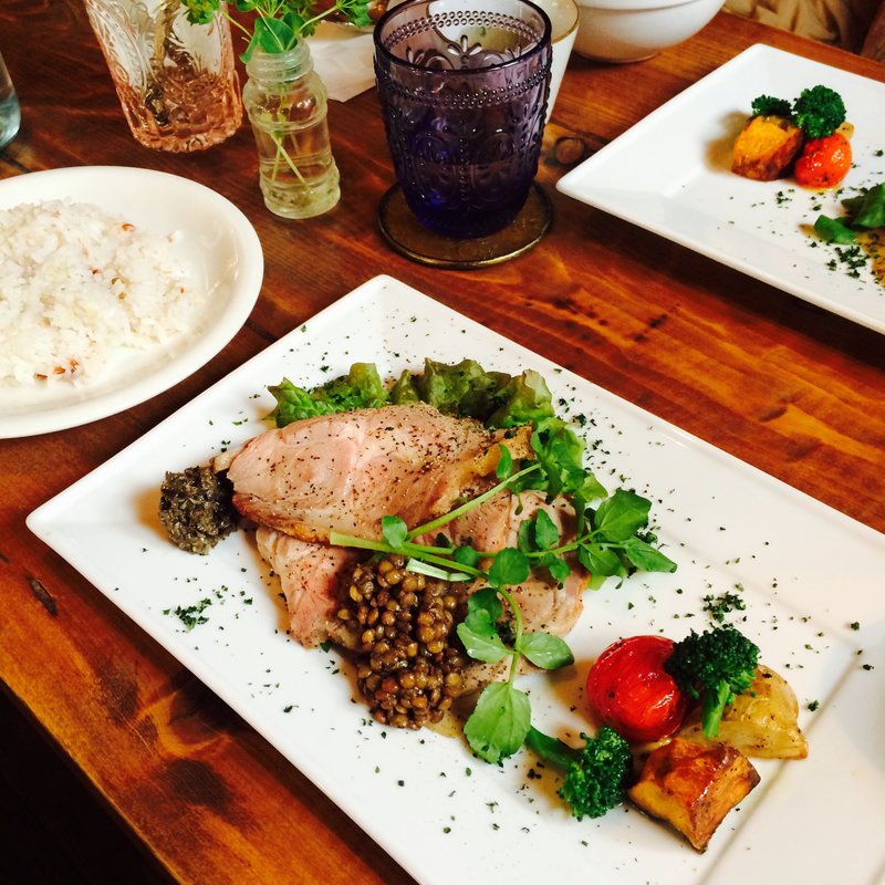 ハーブ豚肩肉のロースト(ワレット カフェ )