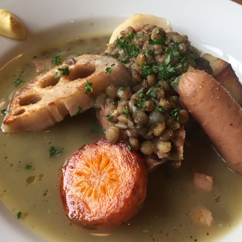 豚肉とレンズ豆の煮込み(ニド・カフェ （Nid CAFE）)