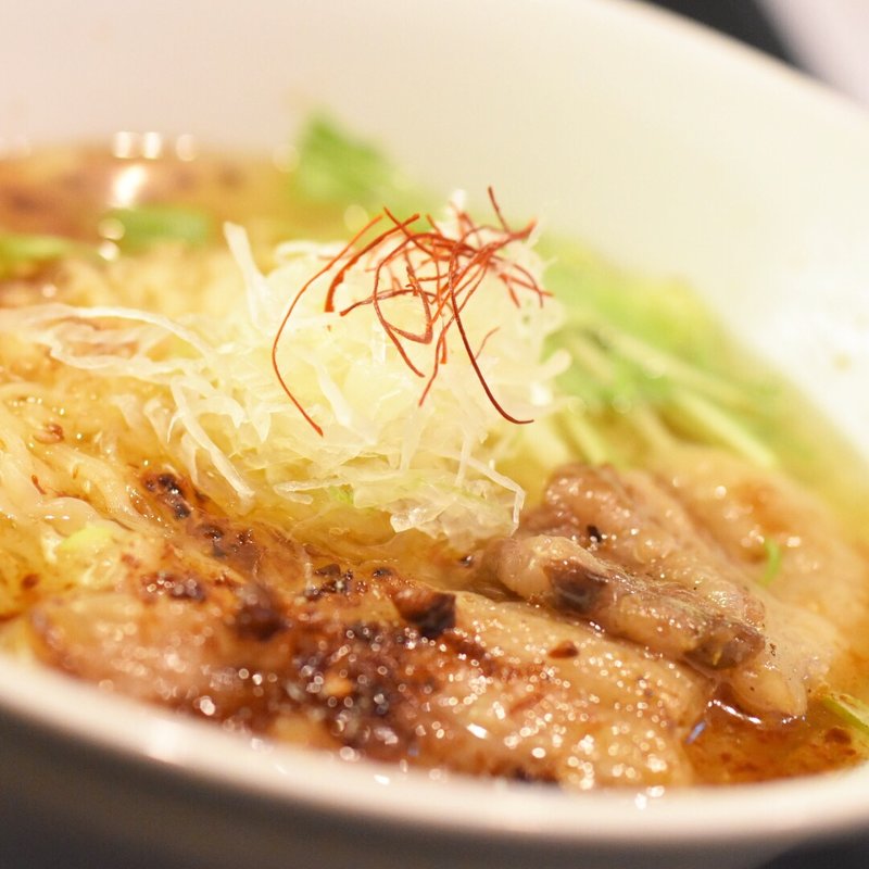 醤油ラーメン(麺劇場玄瑛)