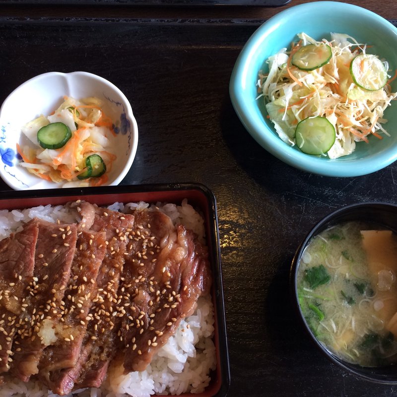 ステーキ重(くいどころ里味 女池店 )