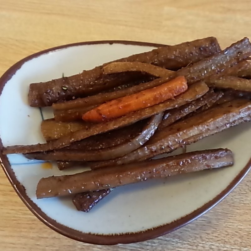 名物きんぴら(元祖 田舎っぺ さきたま古墳店)