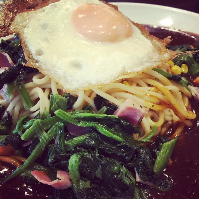 ポパイスパ+目玉焼き(からめ亭 丸の内店)