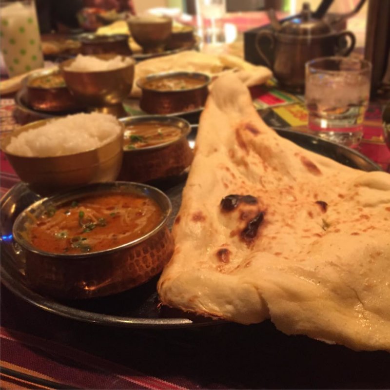 カレーとナン(アーユルヴェーダ )