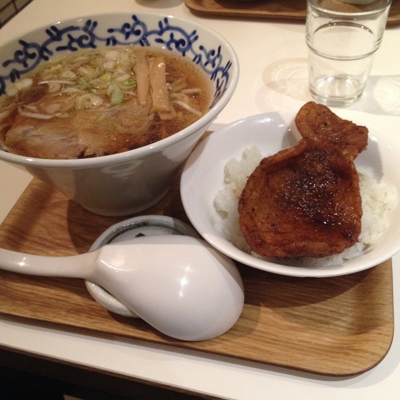 支那そば(支那そば 月や 本店)