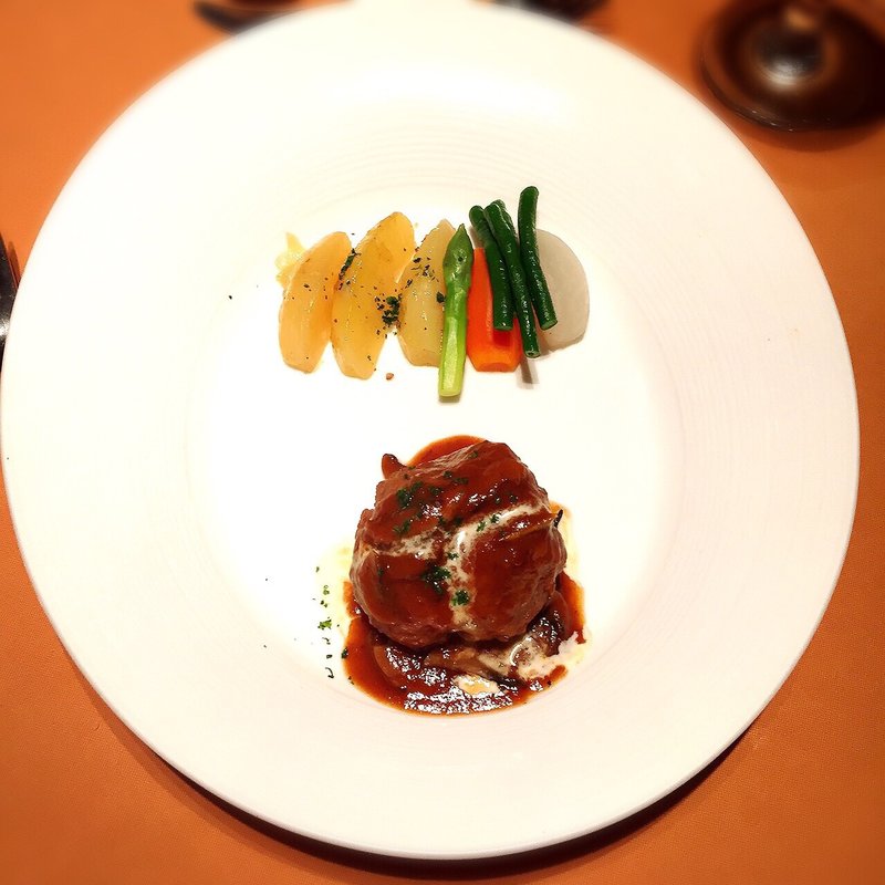 自家製デミグラスハンバーグステーキ(Villa Air Bali)