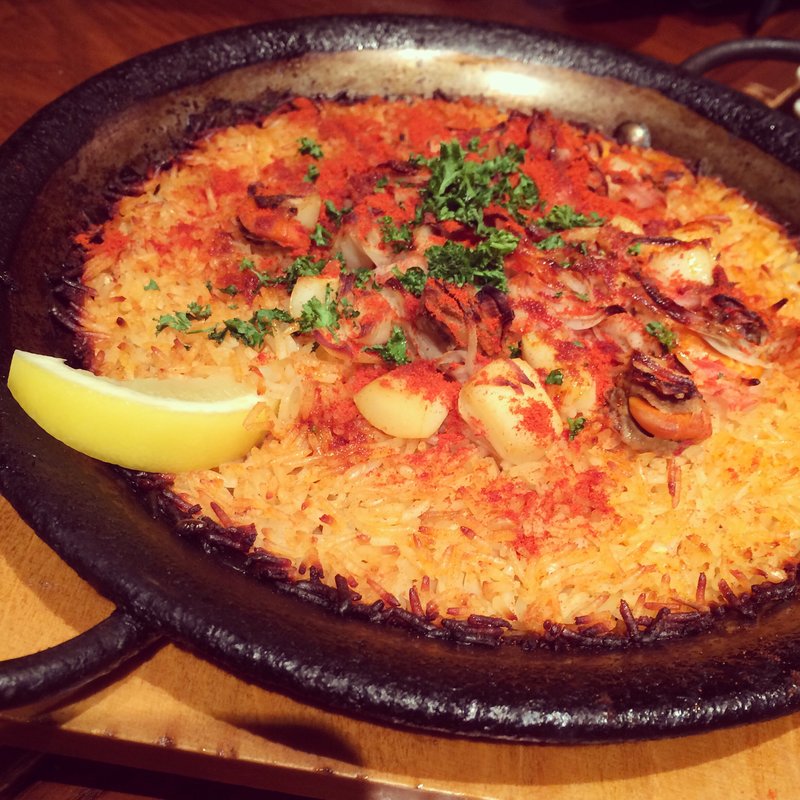 LoBoSこだわりのパエリア(LoBoS 蒲田店 （ロボス）)