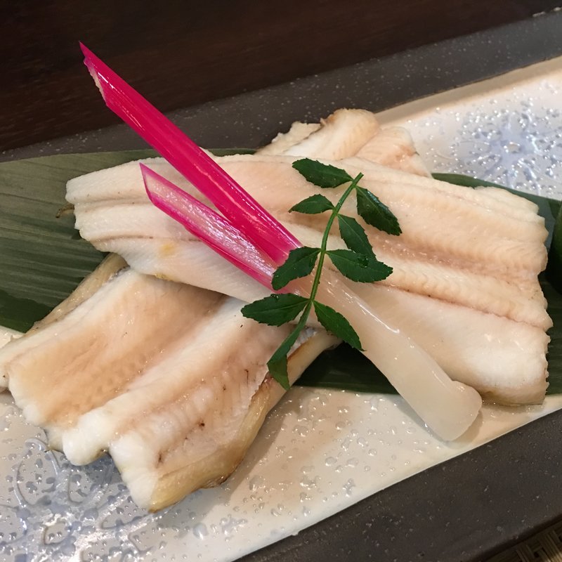アナゴ白焼き(旬和食・六花)