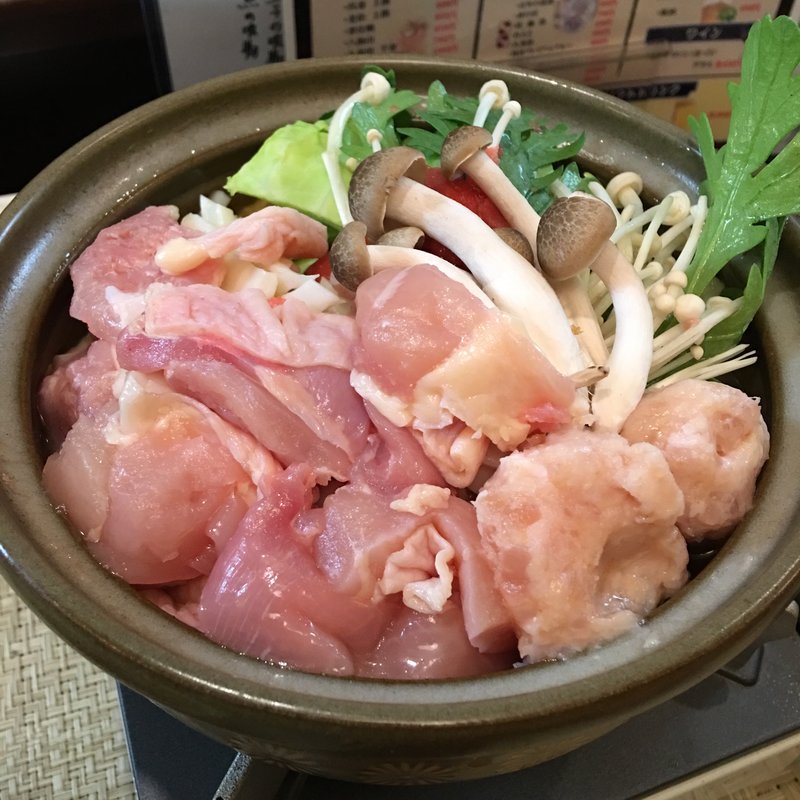鶏の梅肉小鍋(旬和食・六花)