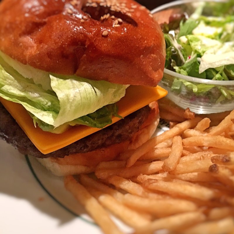 アボカド  チェダー バーガー(ブルックリンパーラー新宿)