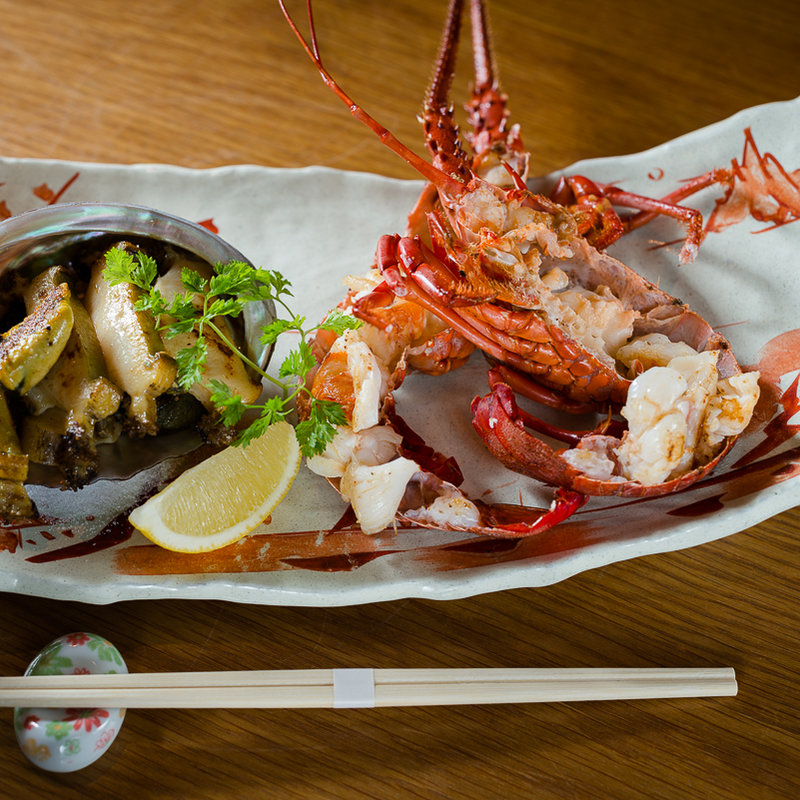 あわびとオマール海老のグリル(鉄板 阪本 （TEPPAN SAKAMOTO）)