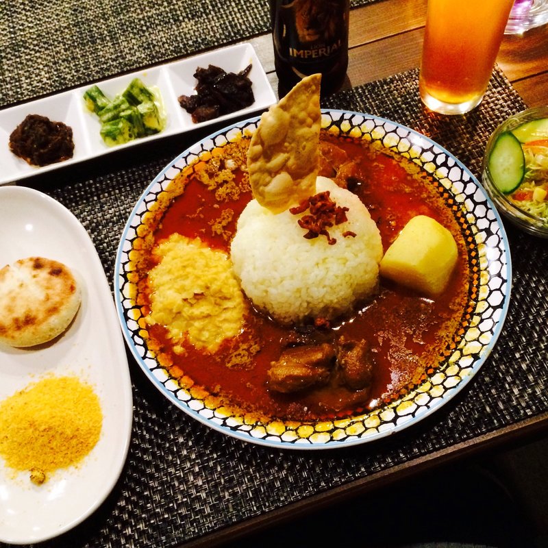 オスラサディナー(オスアシリ アーユルヴェーダ ダイニング サロン （OSUASIRI AYURVEDA DINING SALON）)