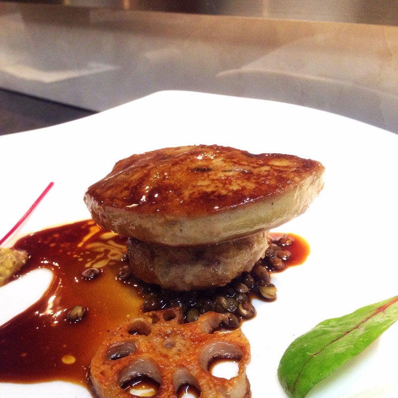 フォアグラとハンバーグ(ステーキハウス淀川 （ヨドガワ）)