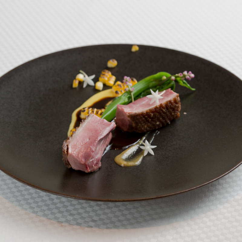 シカ肉のソテー(ラール・エ・ラ・マニエール)