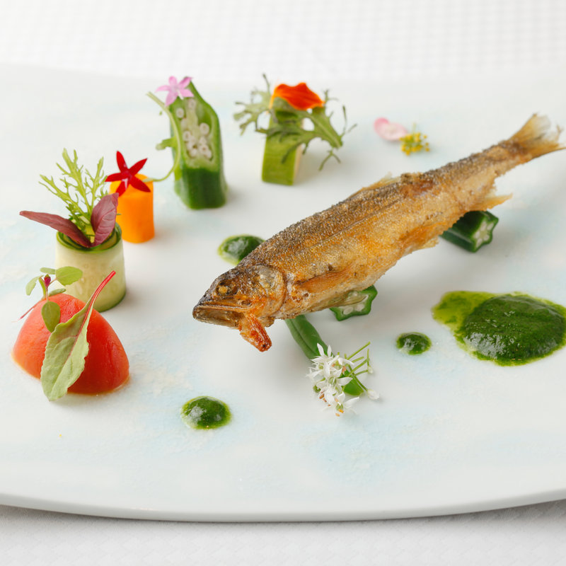 にじますのフリット(ラール・エ・ラ・マニエール)