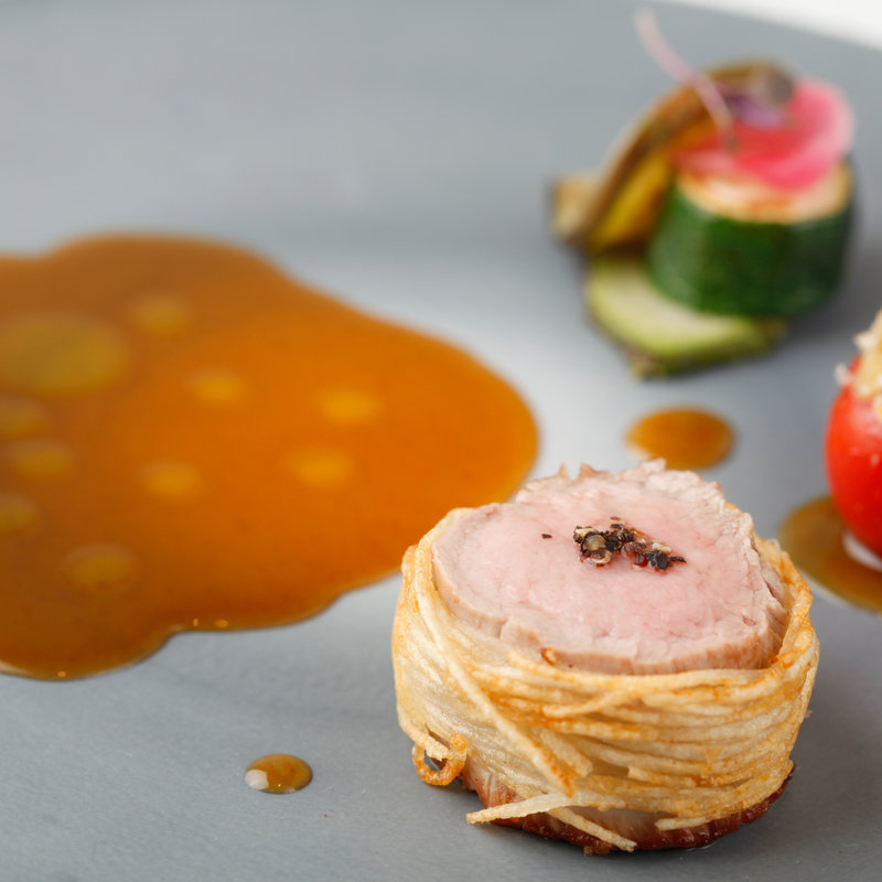 豚肉の衣仕立て(ラール・エ・ラ・マニエール)