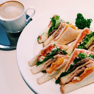 サンドイッチ(ミヤビ カフェ 三宮店 )