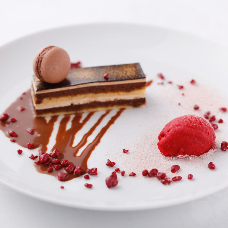 オペラ　マカロンとともに(アンティカ オステリア デル ポンテ)