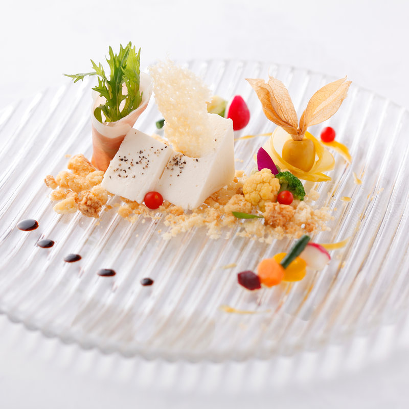 モッツアレラチーズの野菜仕立て(アンティカ オステリア デル ポンテ)