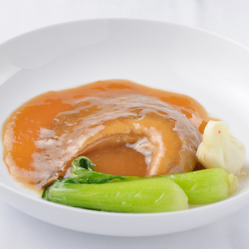 フカヒレの姿煮(中国料理 XVIN （イクスヴァン 【旧店名】シェンロングランデ）)