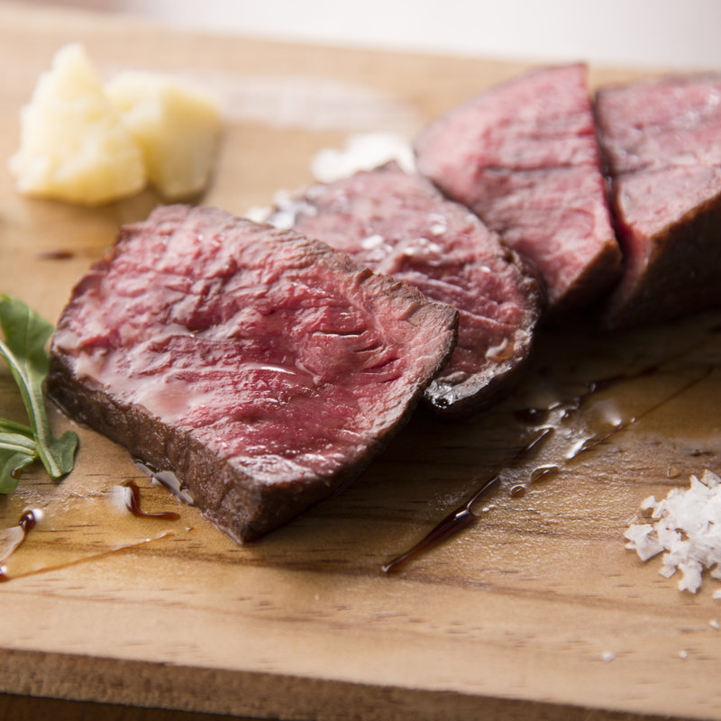 熟成肉のグリル　マデラソース(トンネル+ （トンネルプラス）)