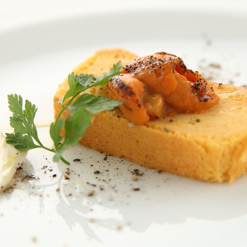 焼き雲丹とシフォンケーキ(AL KENTRE)