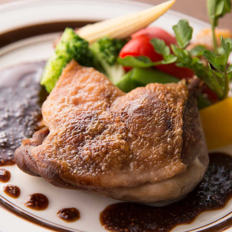 鶏モモ肉のグリル(ビストロ ヴァンテオ)