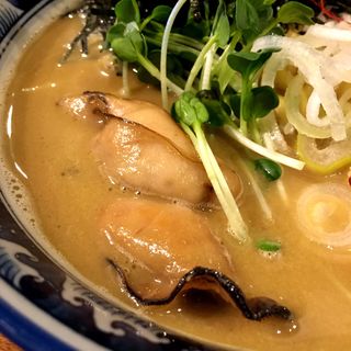 牡蠣拉麺(麺や佐市)