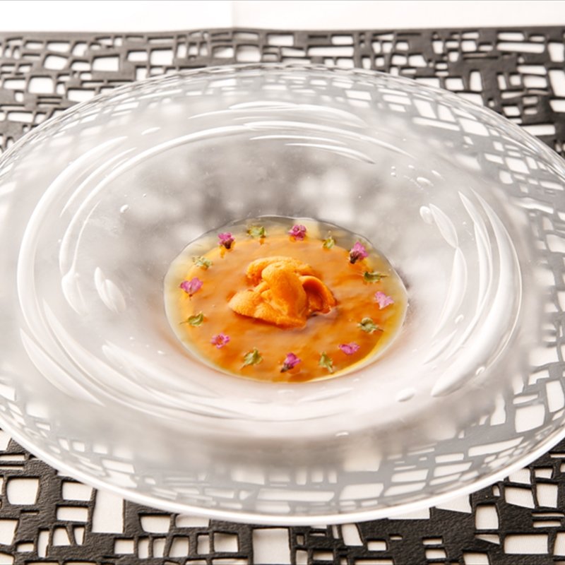 雲丹のジュレ(ビストラン エレネスク RNSQ 麻布十番)