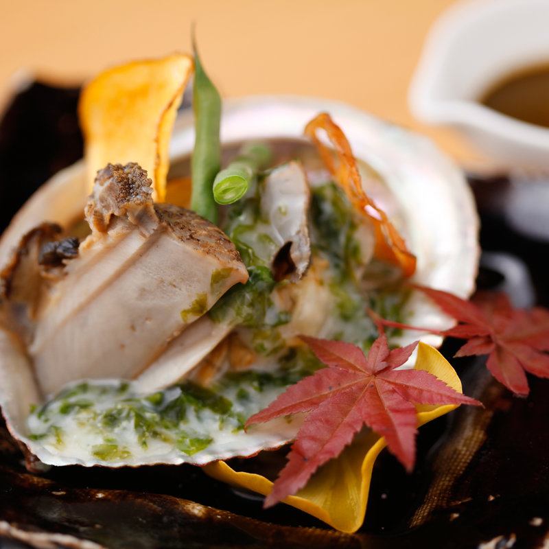 アワビのグリル(寿司割烹 濤崎)