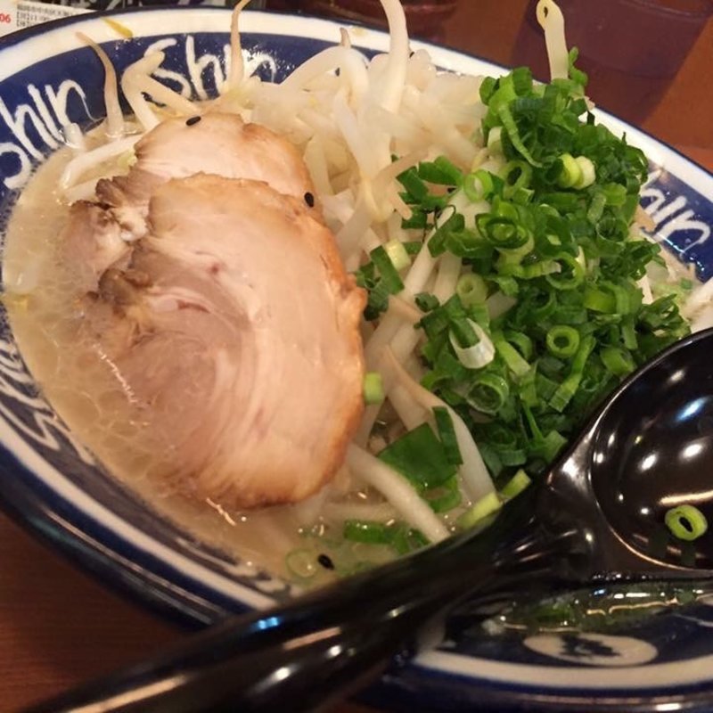 もやしらーめん(博多らーめん ShinShin 天神本店)