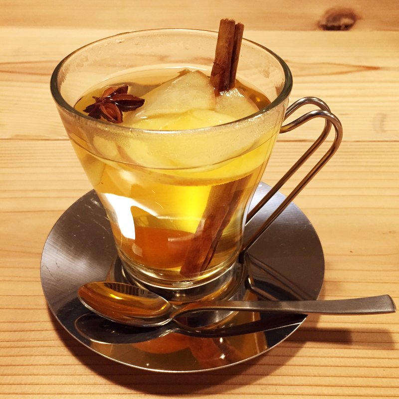 金柑とりんごのホットドリンク(Saturday AND READY)