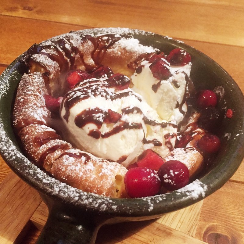 ダッチベイビー(ドイツ風パンケーキ)(ちょい呑み ふぁんびり～)