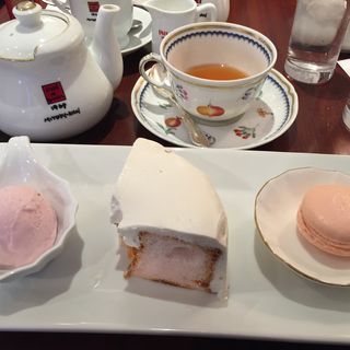 (銀座みゆき館 銀座3丁目店)