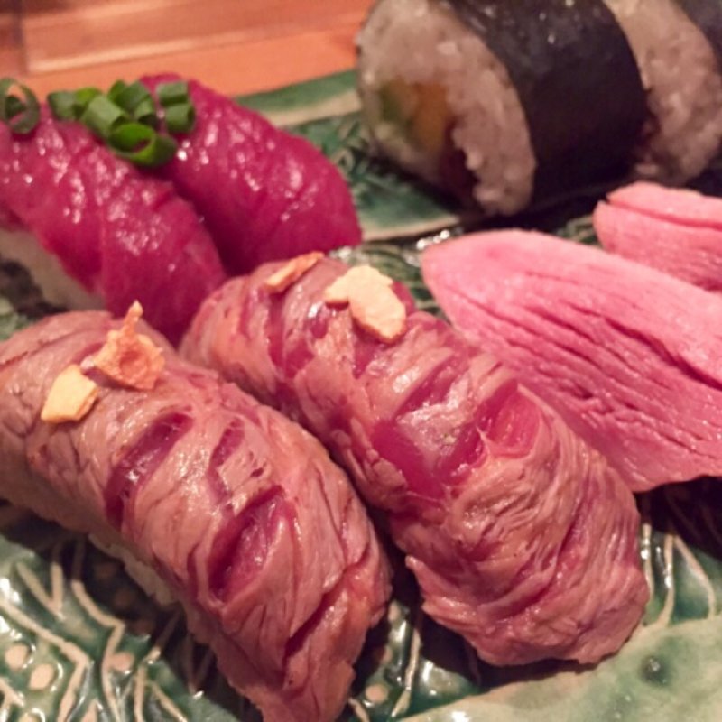 [寿の足音盛合わせ 8貫盛り]盛り合わせ(恵比寿シン・ニクズシマン)