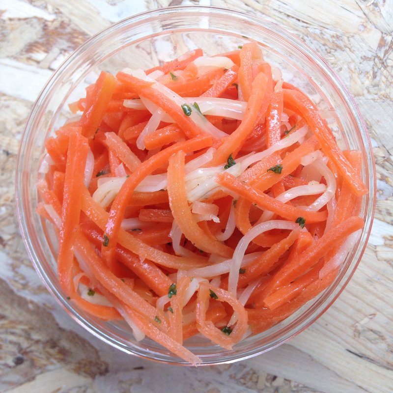 Salade de carrot(オー バカナル 東山 （AUX BACCHANALES）)
