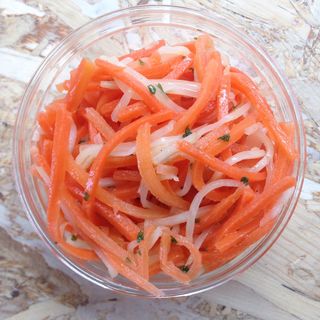 Salade de carrot(オー バカナル 東山 （AUX BACCHANALES）)
