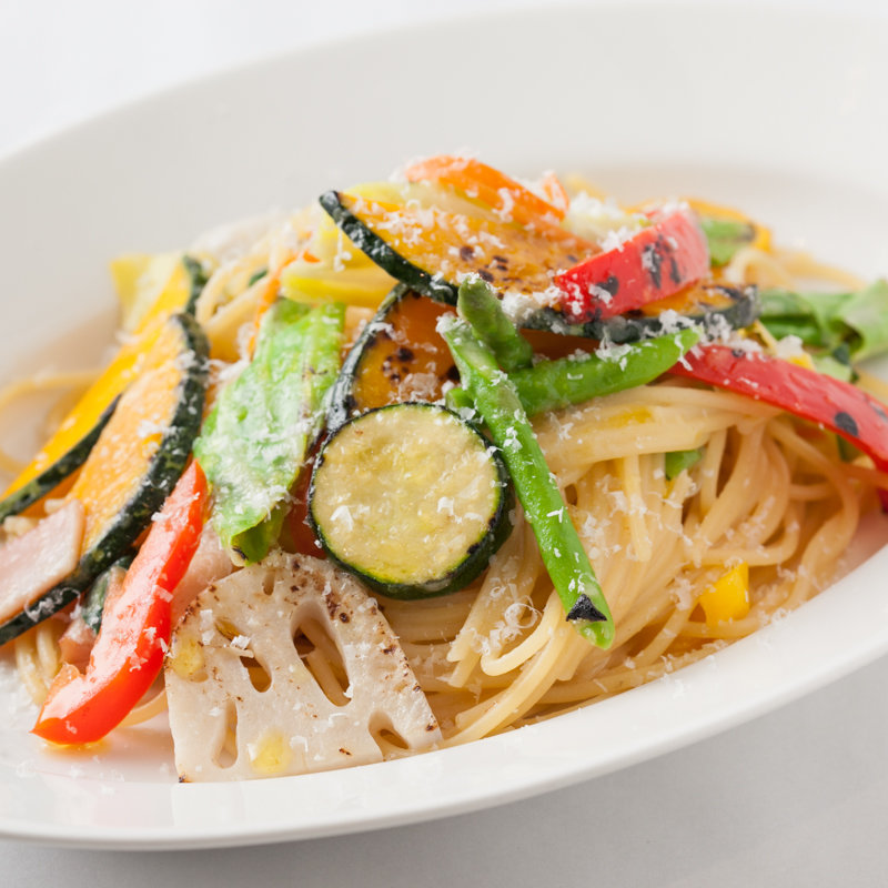 温野菜のパスタ(マーノ　エ マーノ （Mano-e-Mano）)