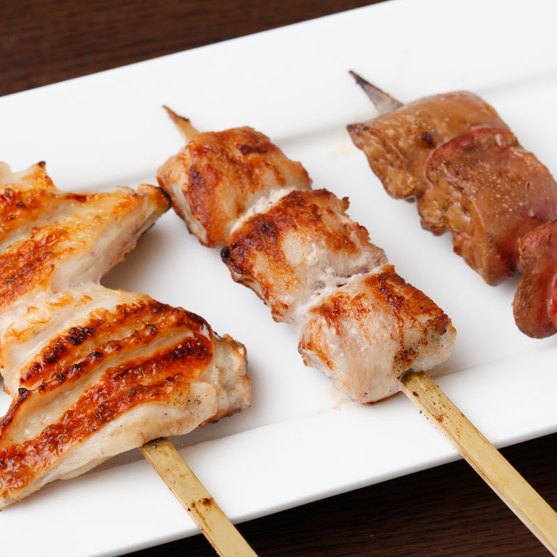 おまかせ3種盛り(炭火串焼 銀座 荻)