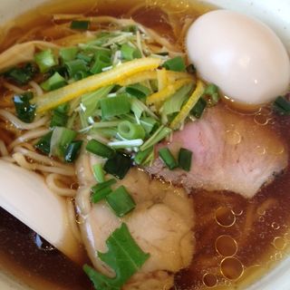 醤油ラーメン(麺堂 HOME)