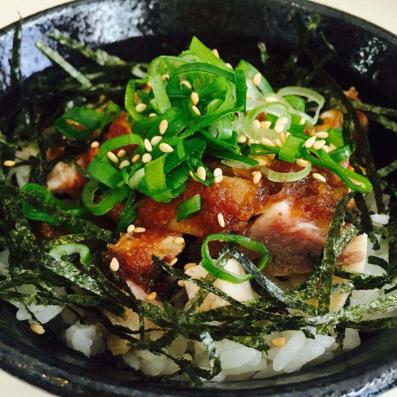刻みチャーシューごはん〜鶏豚MIX〜(麺処 いつか )