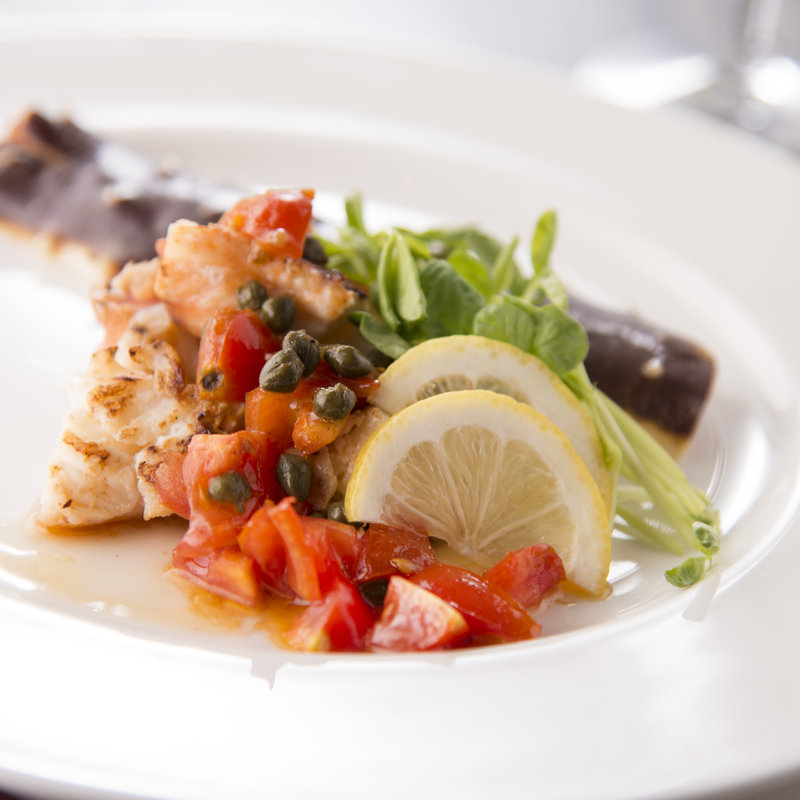 鮮魚のグリル　トマト添え(鉄板焼 いちか )