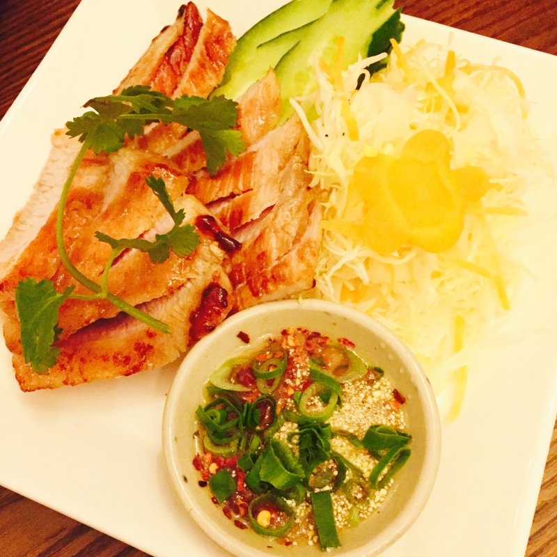 コームヤーン(タイ風ブタ焼き)(Neo thai)